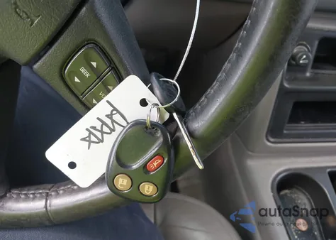 2004 Chevrolet Tahoe Lt z USA, uszkodzony, nr VIN 1GNEC13T74R217689